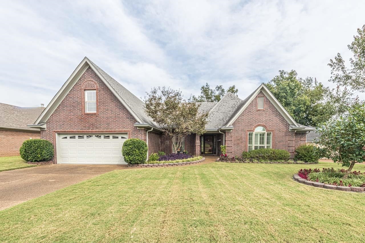 Property Photo:  3218 Woodsman Ln  TN 38135 