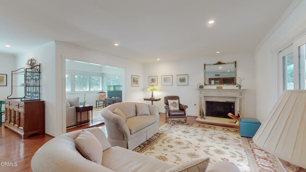Property Photo: 888 S Orange Grove Boulevard 3E CA 91105