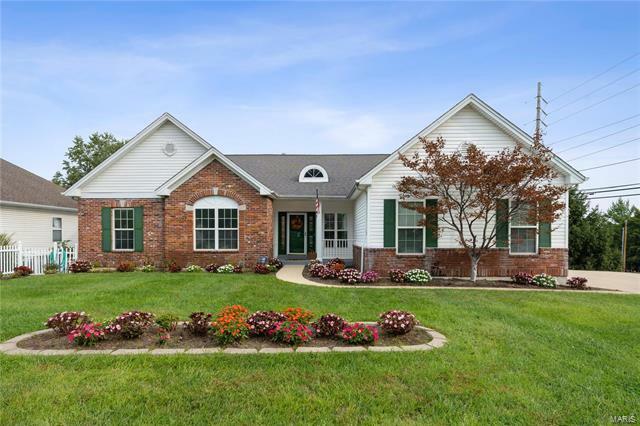 Property Photo: 9603 Oakmont Woods Court MO 63126