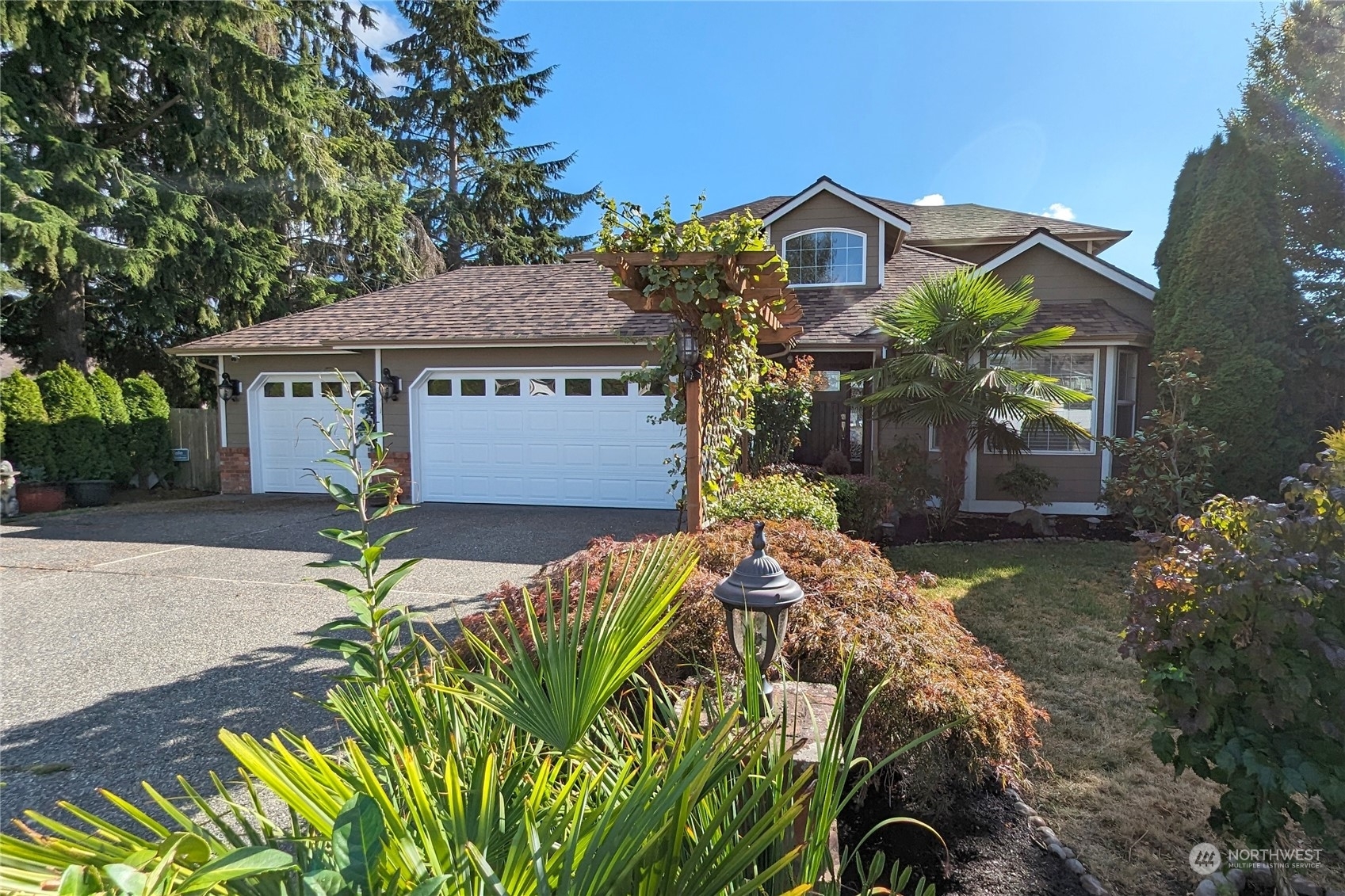 4116 176th Place SW  Lynnwood WA 98037 photo