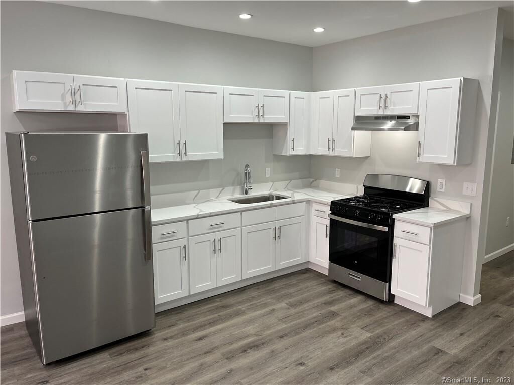 Property Photo:  893 Main Street 203  CT 06040 