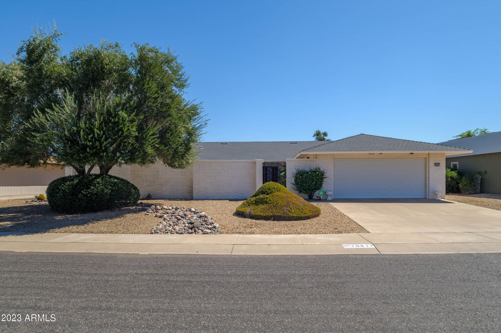 Property Photo: 19817 N Ponderosa Circle AZ 85373