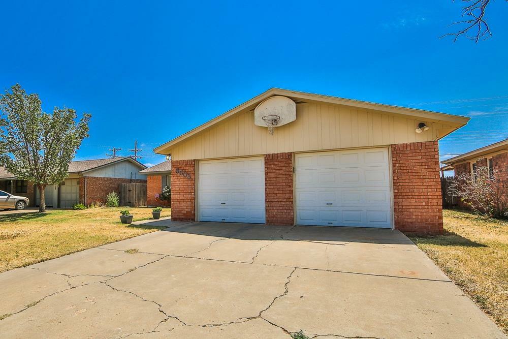 Property Photo:  5503 3rd Street  TX 79416 