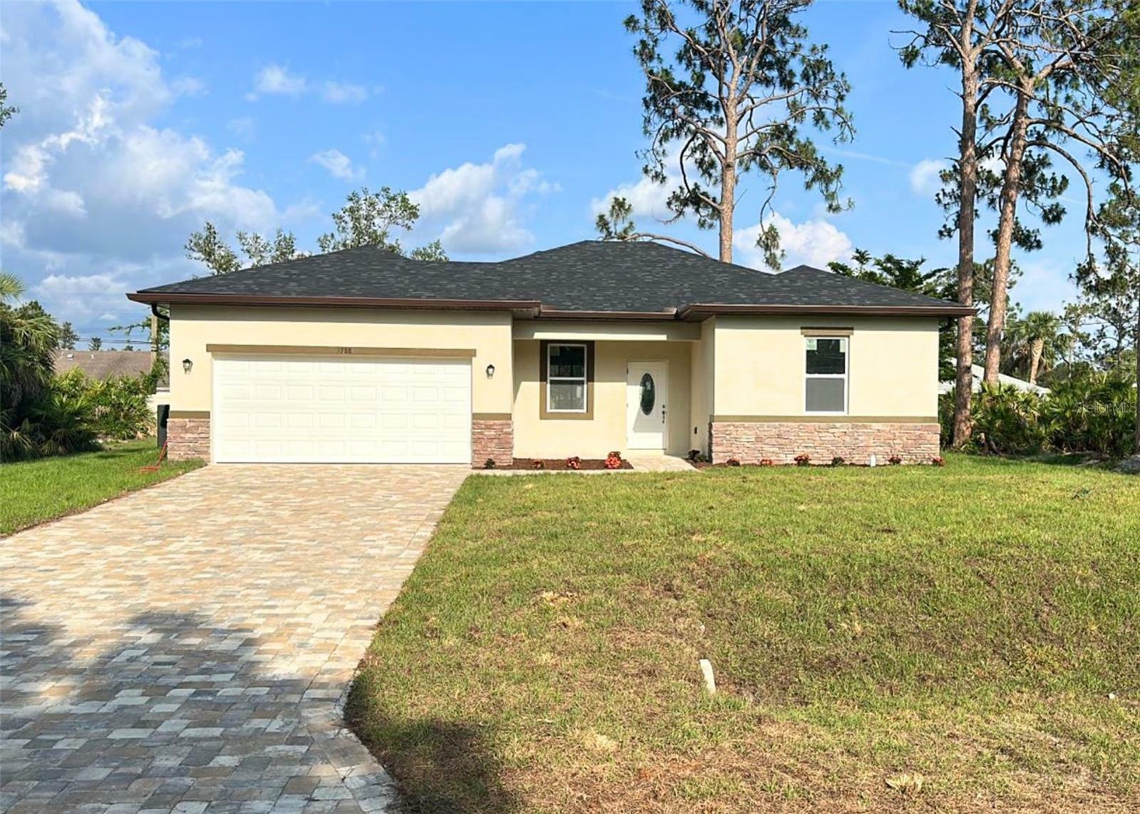 Property Photo:  1429 Boswell Street  FL 34288 