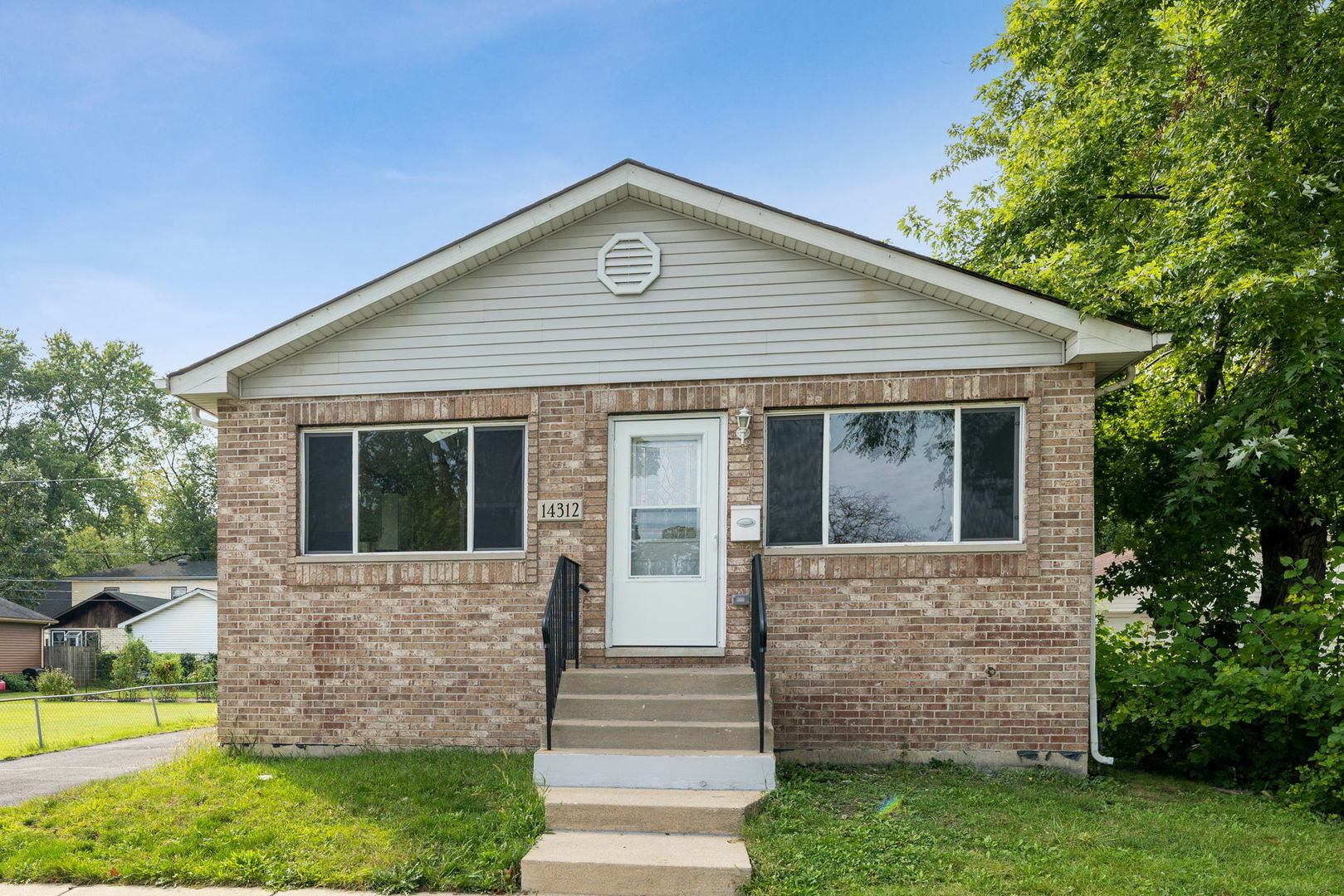 Property Photo: 14312 Lawndale Avenue IL 60445