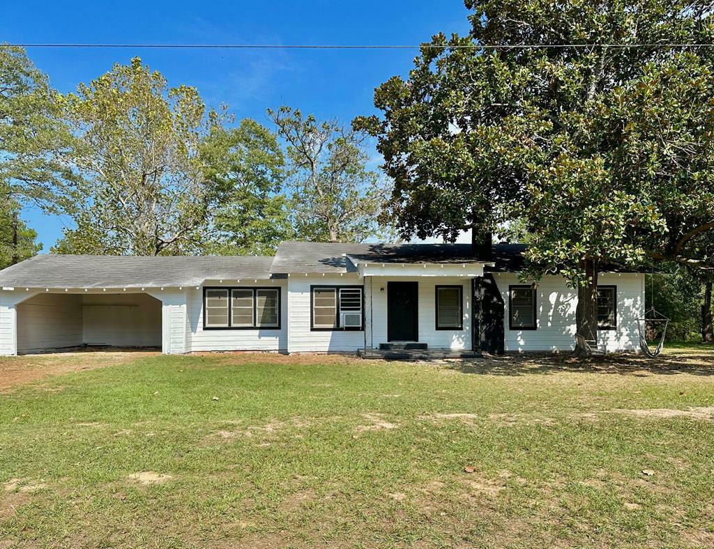 Property Photo:  5472 State Highway 147 N  TX 75935 