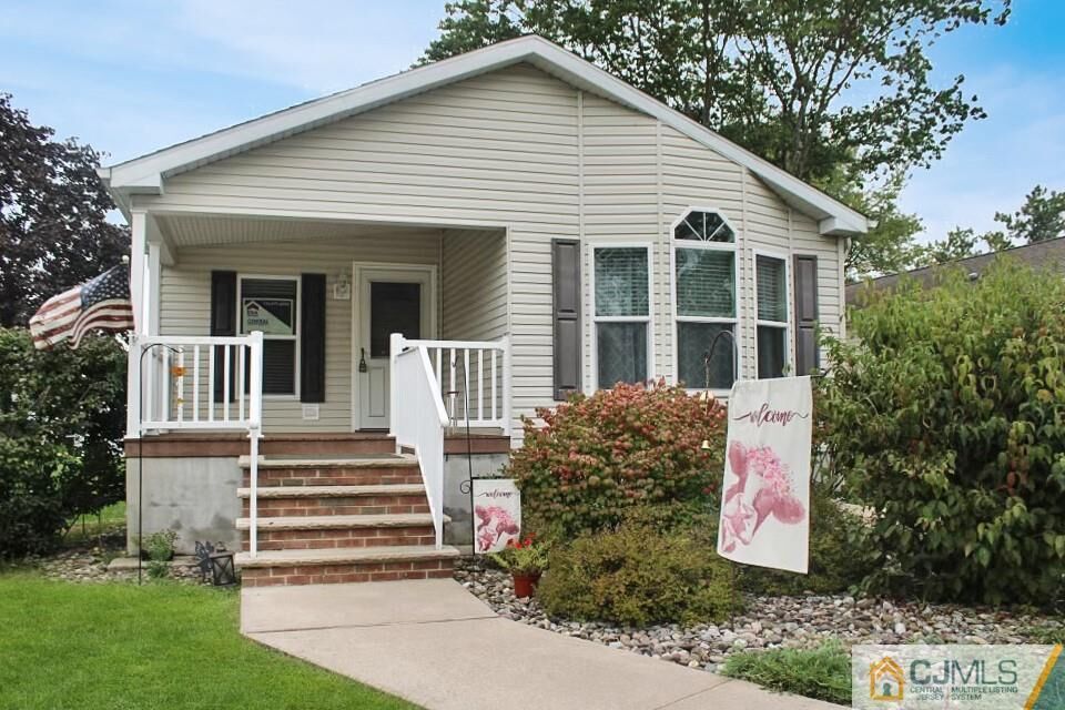 Property Photo: 352 Gloria Court NJ 08884