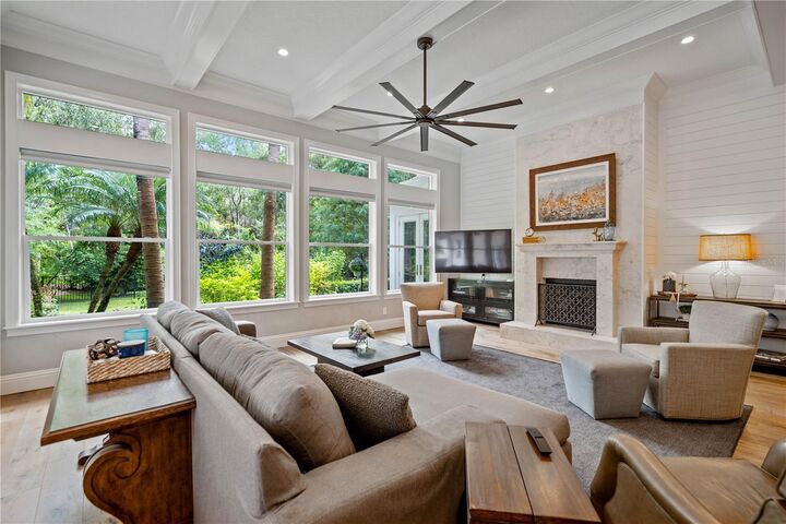 Property Photo:  18141 Longwater Run Drive  FL 33647 