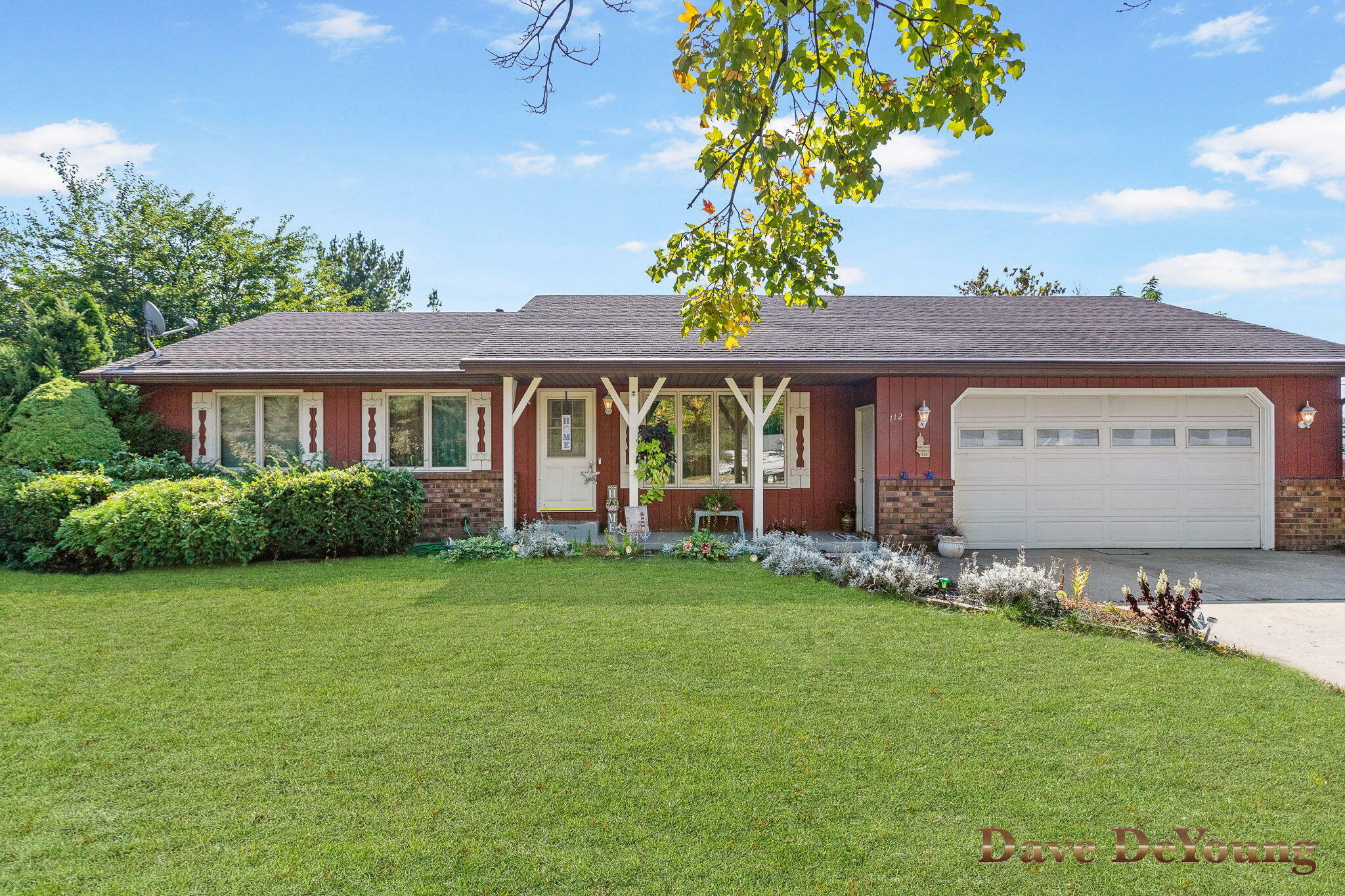 Property Photo:  112 Surry Oak Drive  MI 49424 