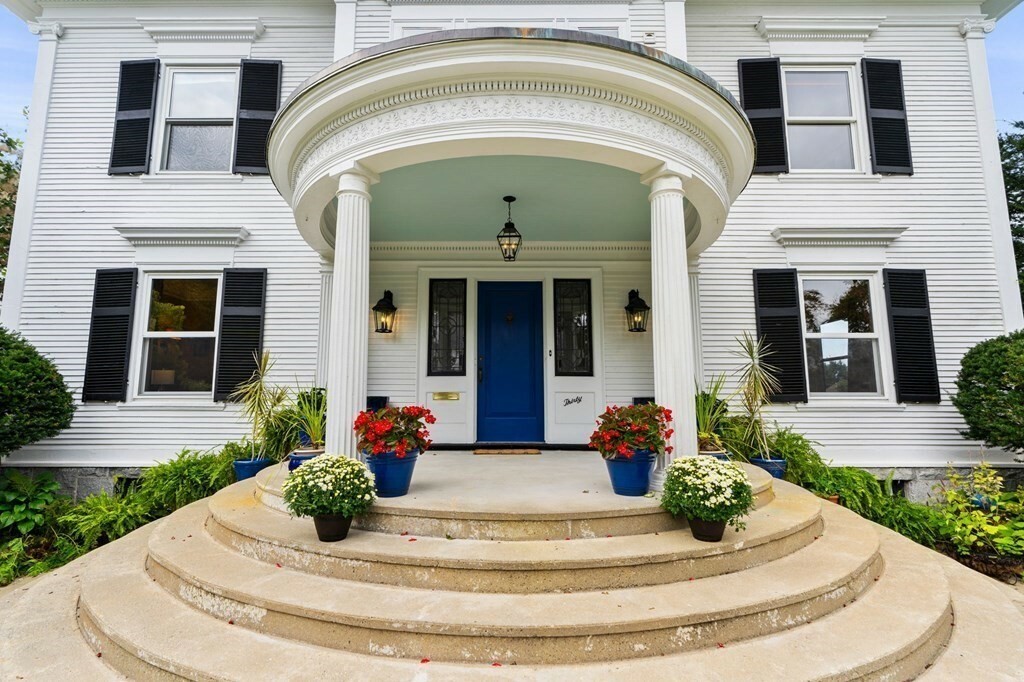 Property Photo: 30 Monadnock Ave MA 01851