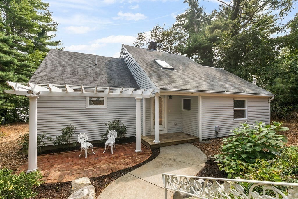 Property Photo:  34 Dunham Rd  MA 02360 