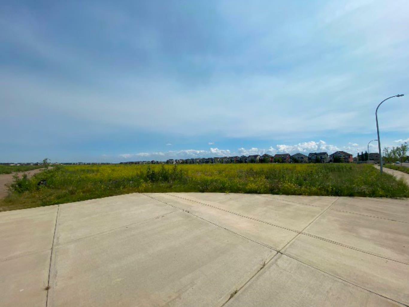 Property Photo:  Plan 1422879 Block 18 Lot 1  AB T9K 0X7 