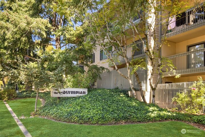 Property Photo:  370 Grow Avenue NW B9  WA 98110 