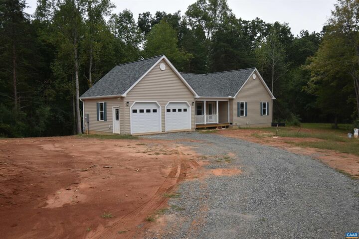 280 Farm Ridge Dr  Ruckersville VA 22968 photo