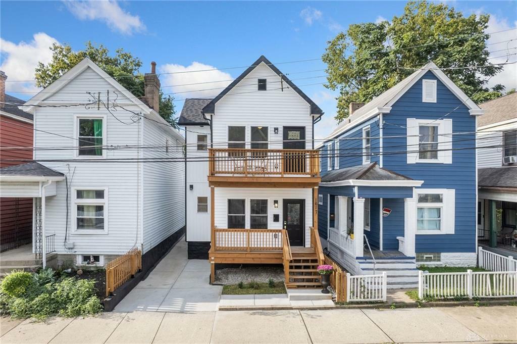Property Photo: 1617 Powers Street OH 45223
