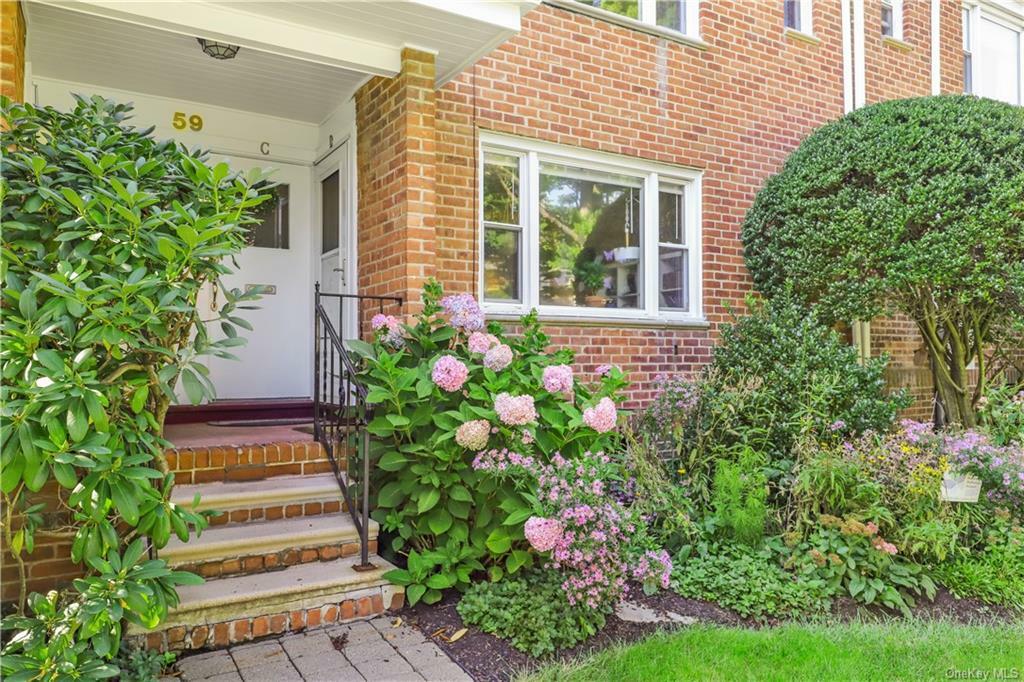 Property Photo:  59 Carpenter Avenue D  NY 10549 