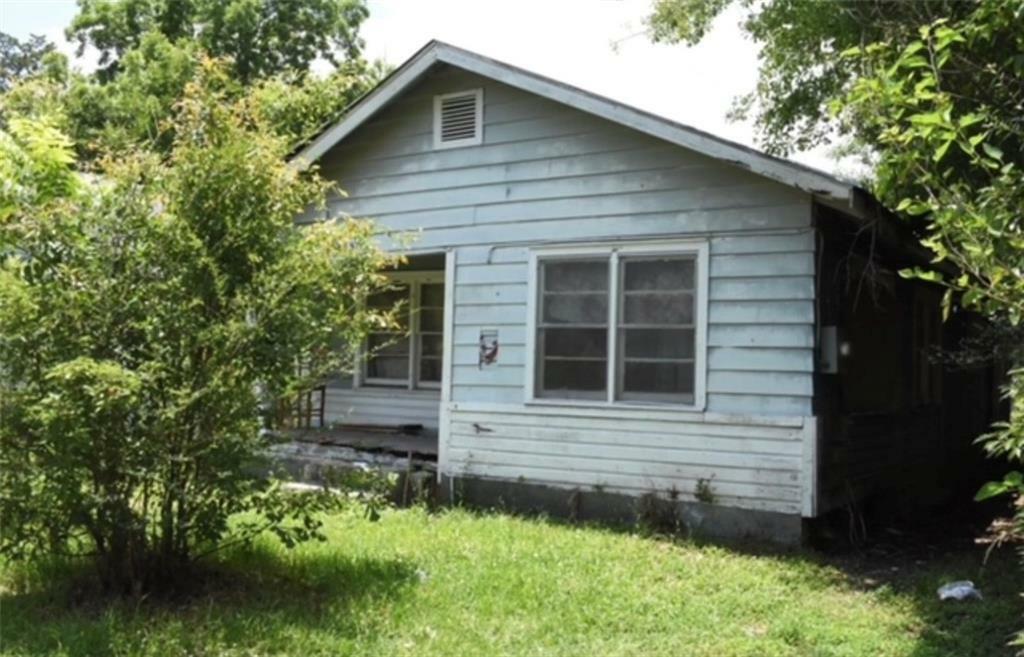 Property Photo:  621 Seminary Street  AL 36610 