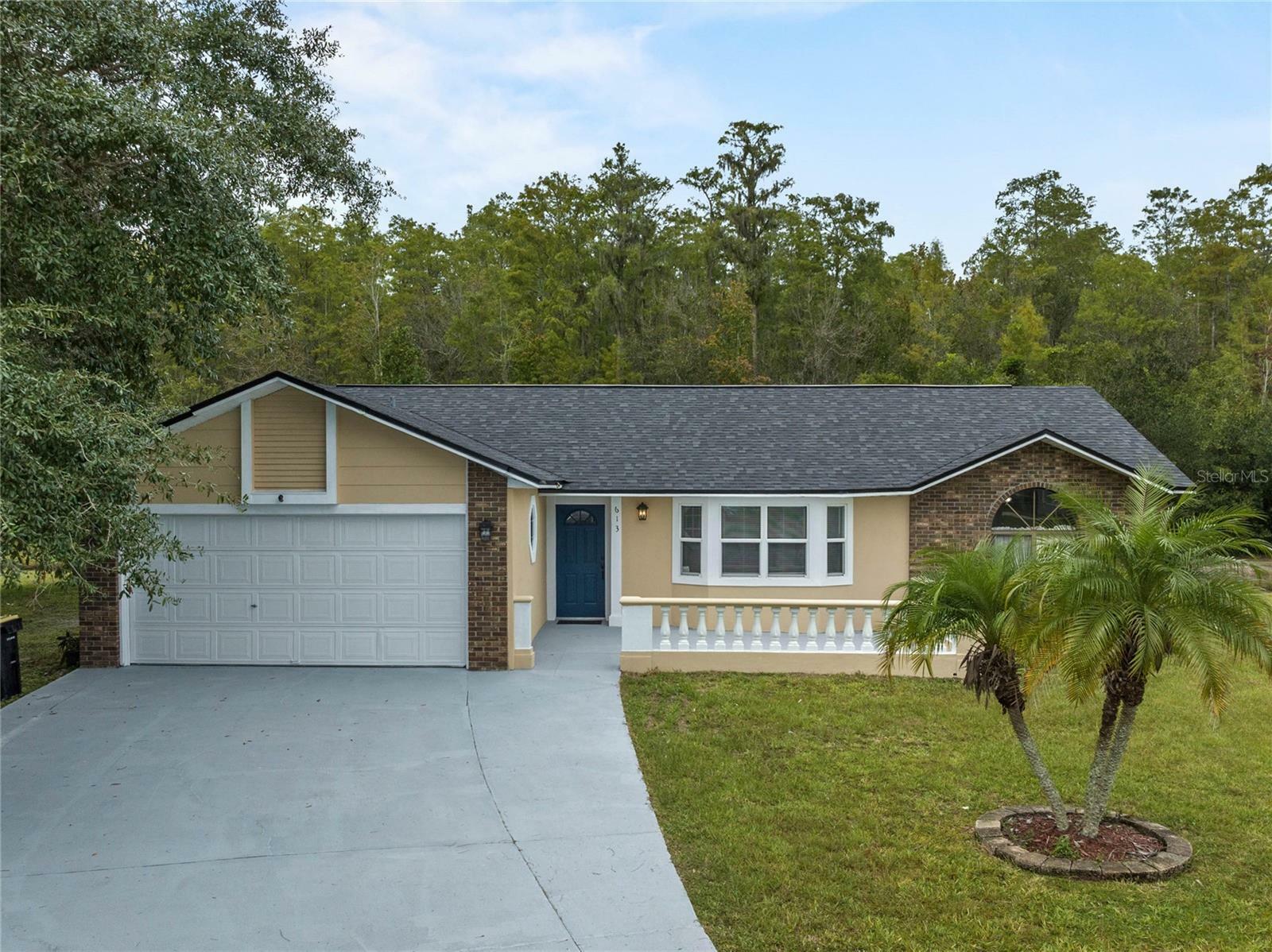 Property Photo:  613 Antelope Lane  FL 34759 