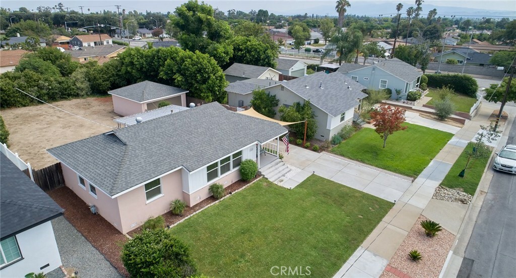 Property Photo:  268 Piedmont Avenue  CA 91711 