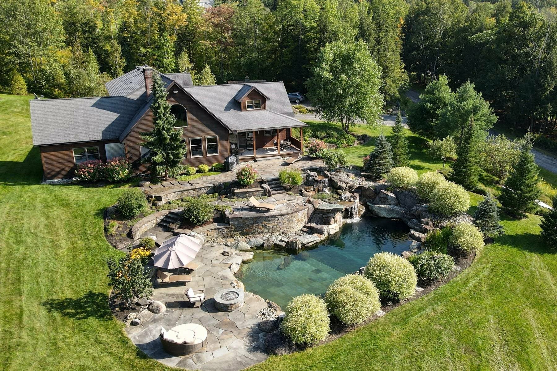Property Photo: 121 Upper Sky Acres Drive VT 05672