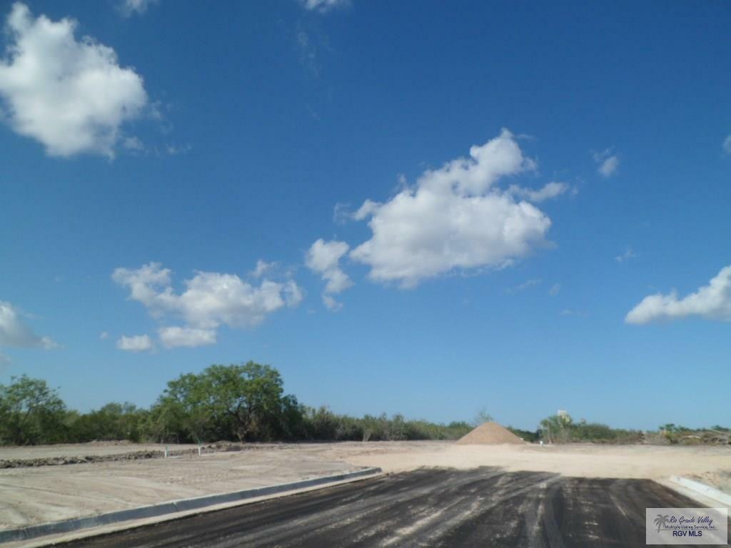 Property Photo:  Lot 17 Circulo Paradise  TX 78586 