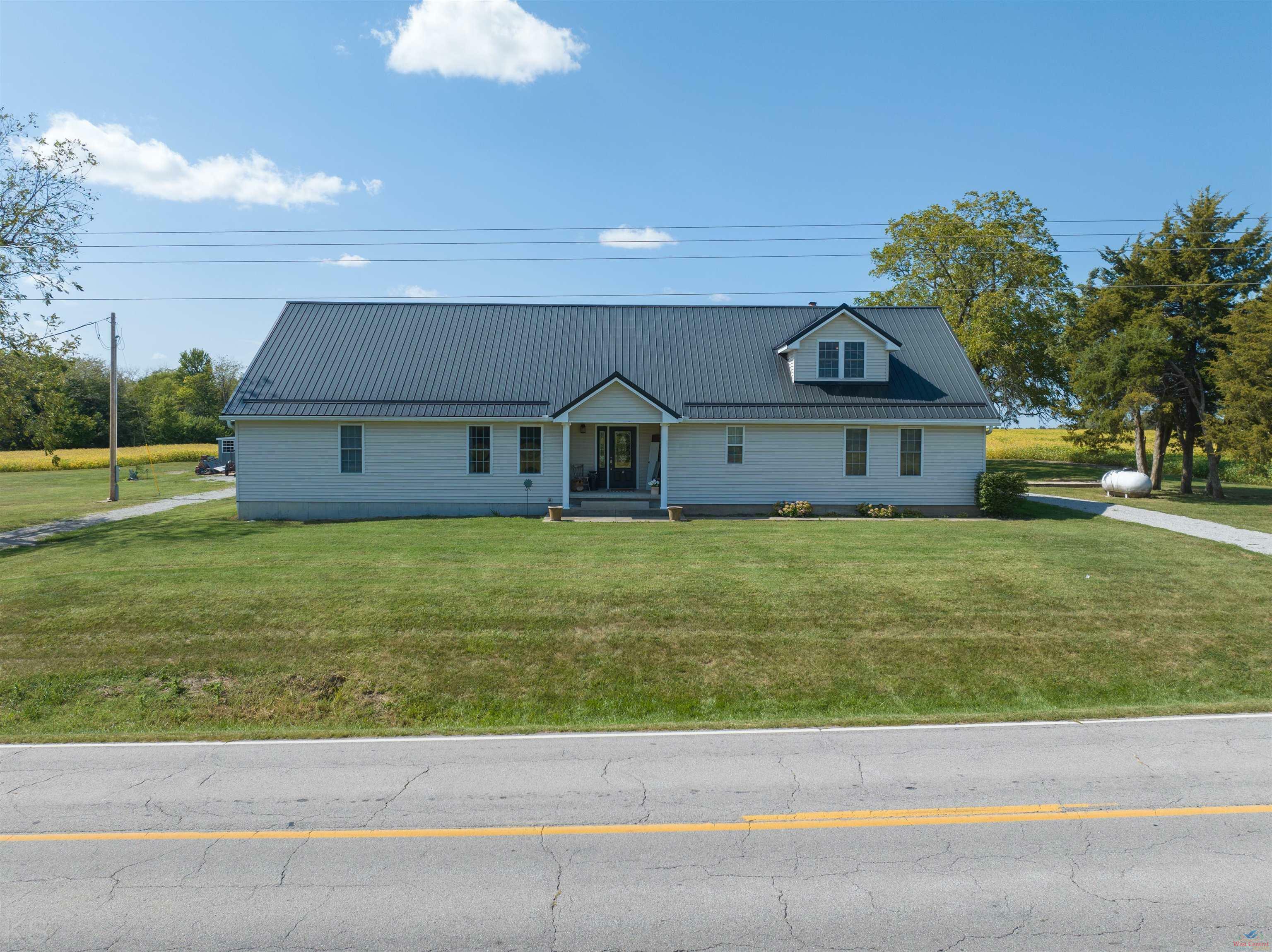 Property Photo: 22053 Hwy T MO 65301