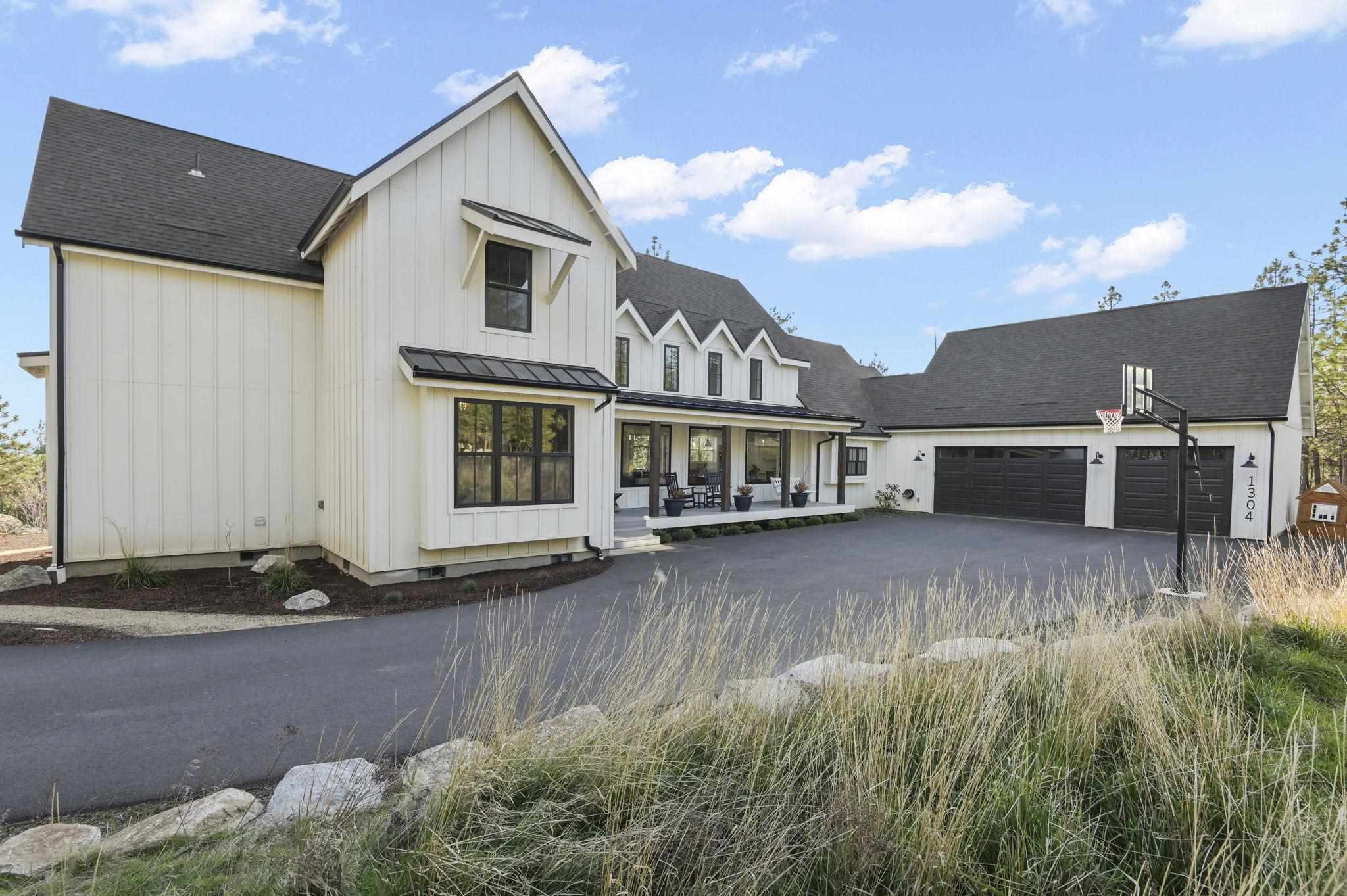 1304 W Austin Rd  Spokane WA 99208 photo