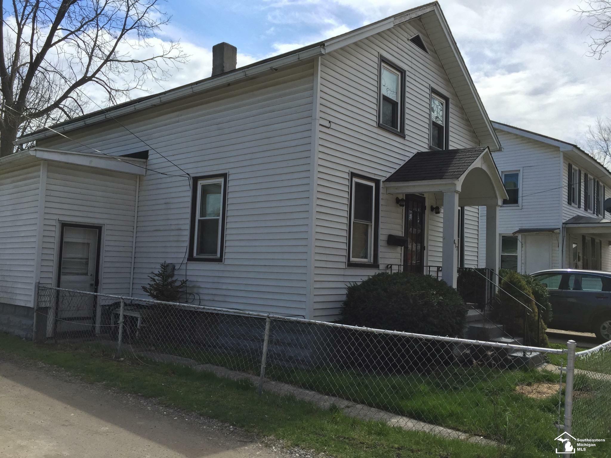 Property Photo:  617 Union St.  MI 48161 