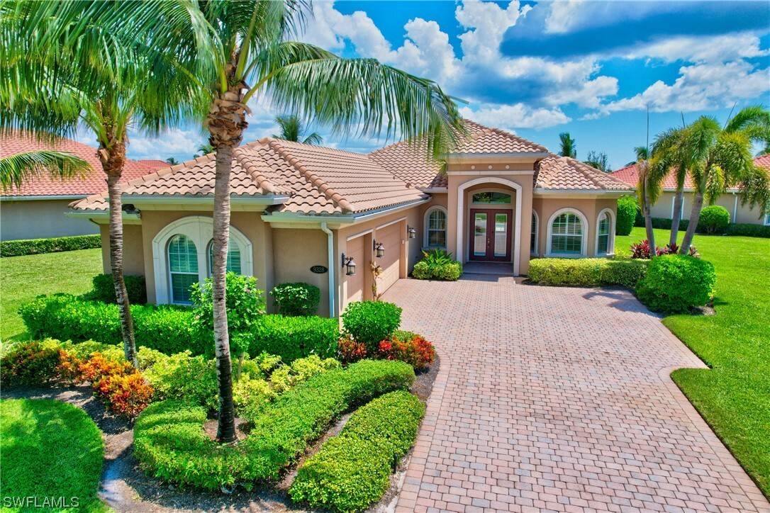 Property Photo:  9328 Chiasso Court  FL 34114 