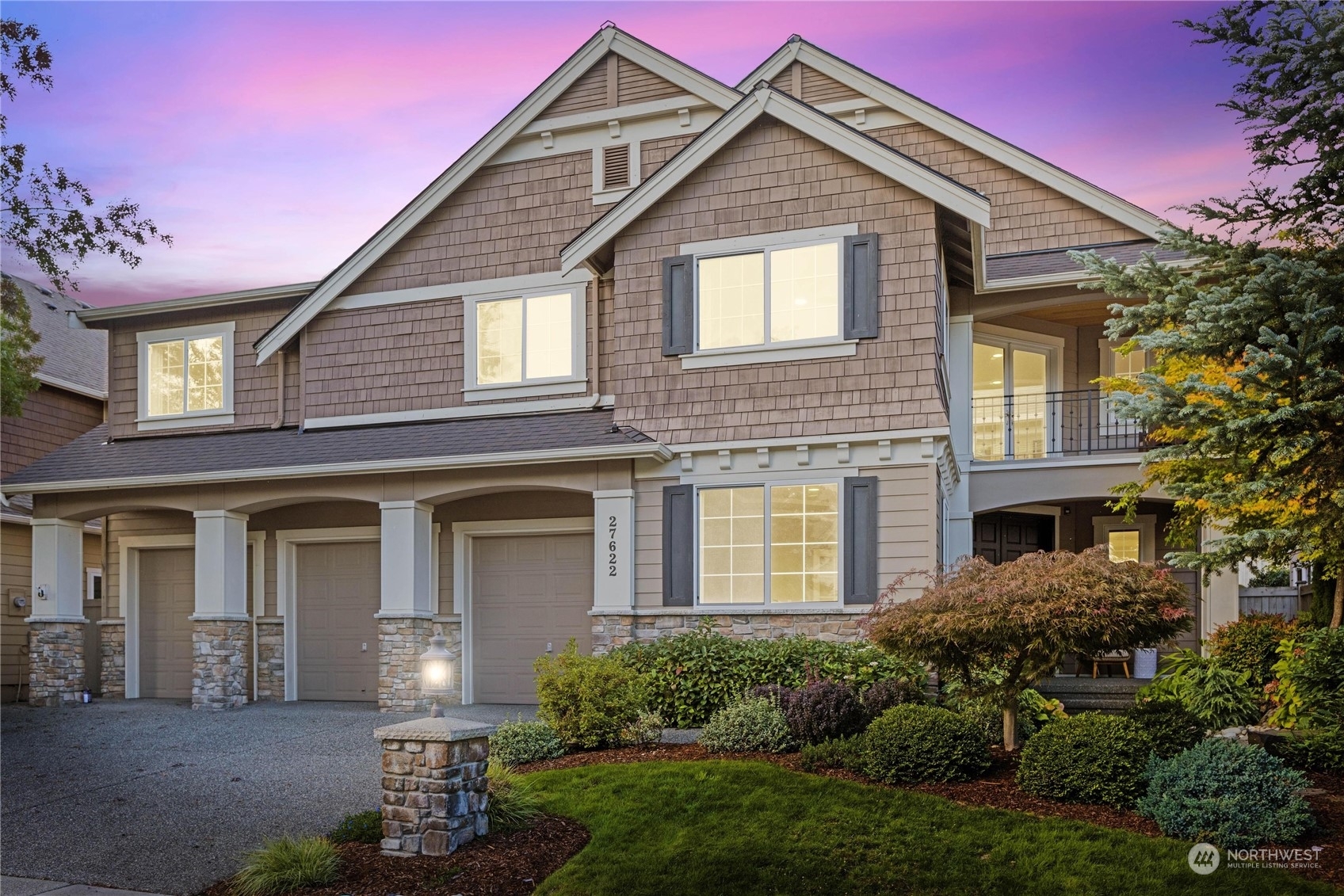 Property Photo: 27622 SE 28th Place WA 98075