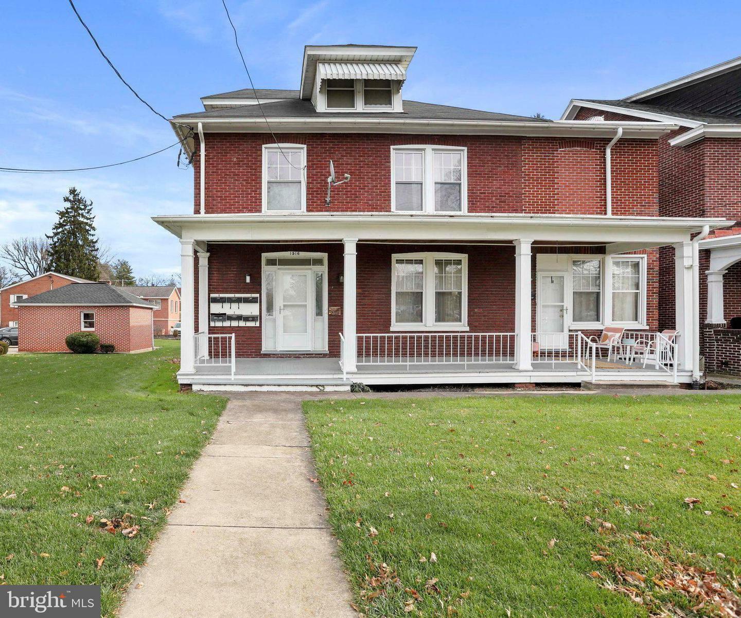 Property Photo:  1516 Philadelphia Ave. B  PA 17201 