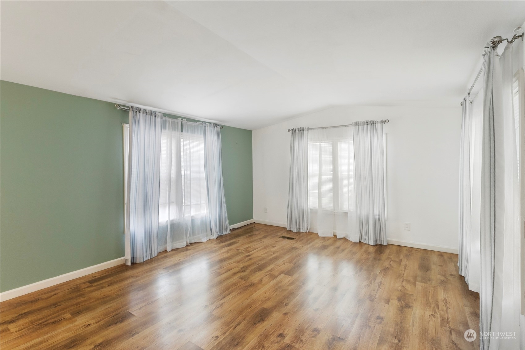 Property Photo: 6216 105th Avenue Ct E 66 WA 98372