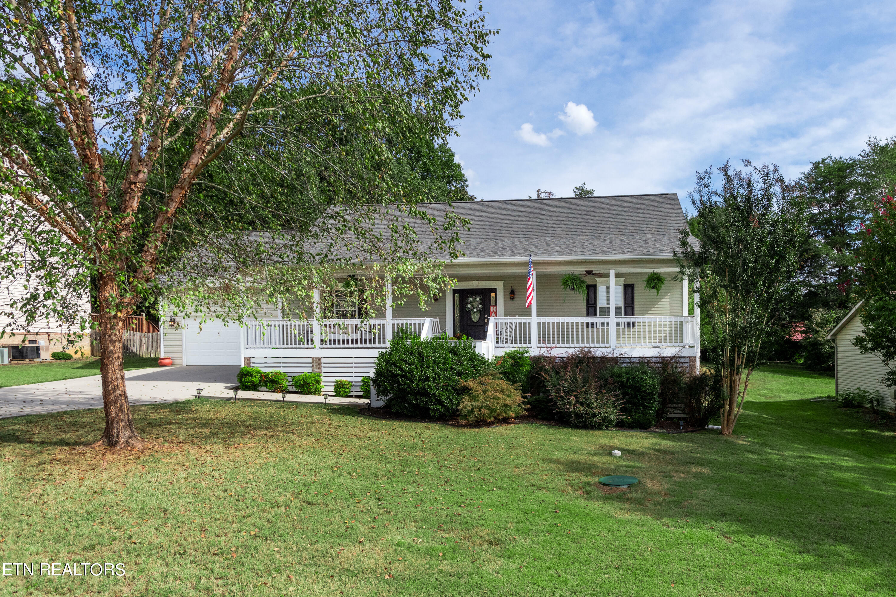 Property Photo:  135 Hartford Village Way  TN 37763 