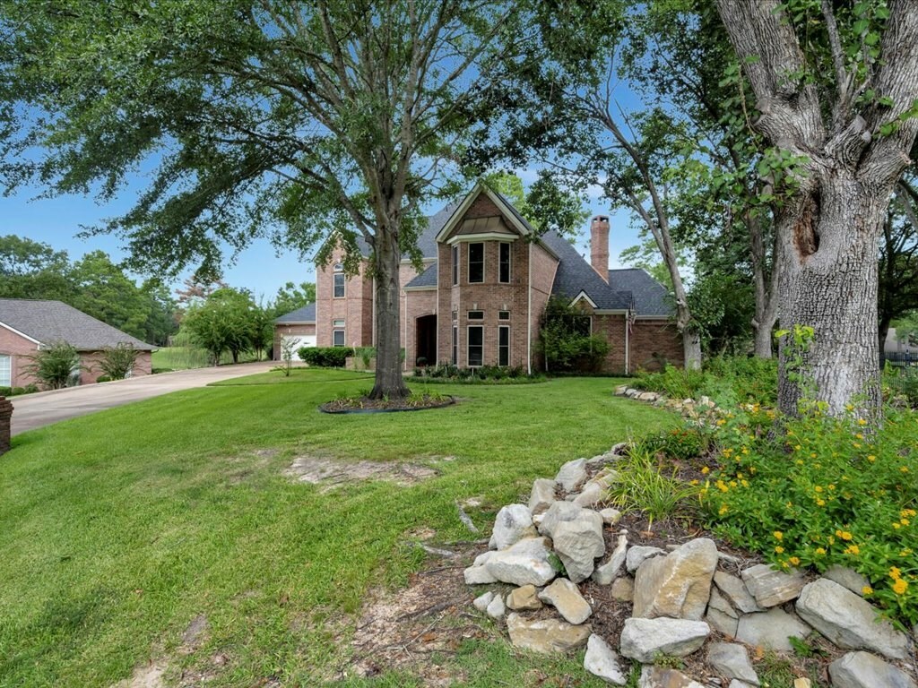 Property Photo:  4 Baltusrol Court  TX 75901 