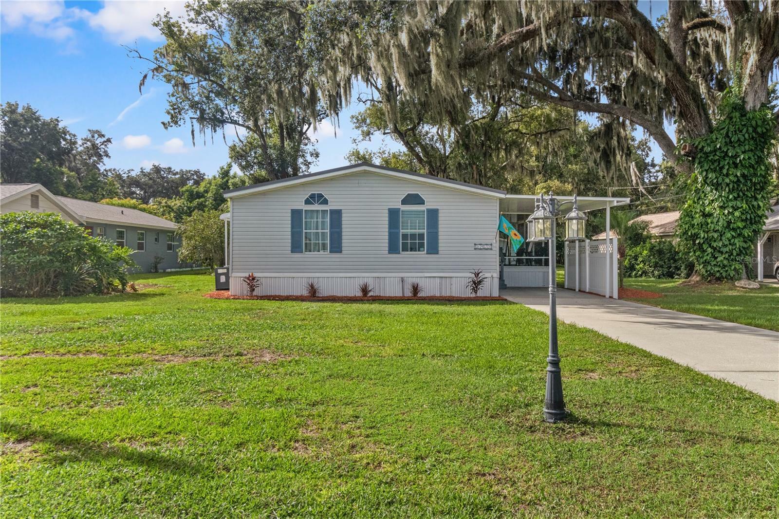 Property Photo:  6921 Durant Road  FL 33567 