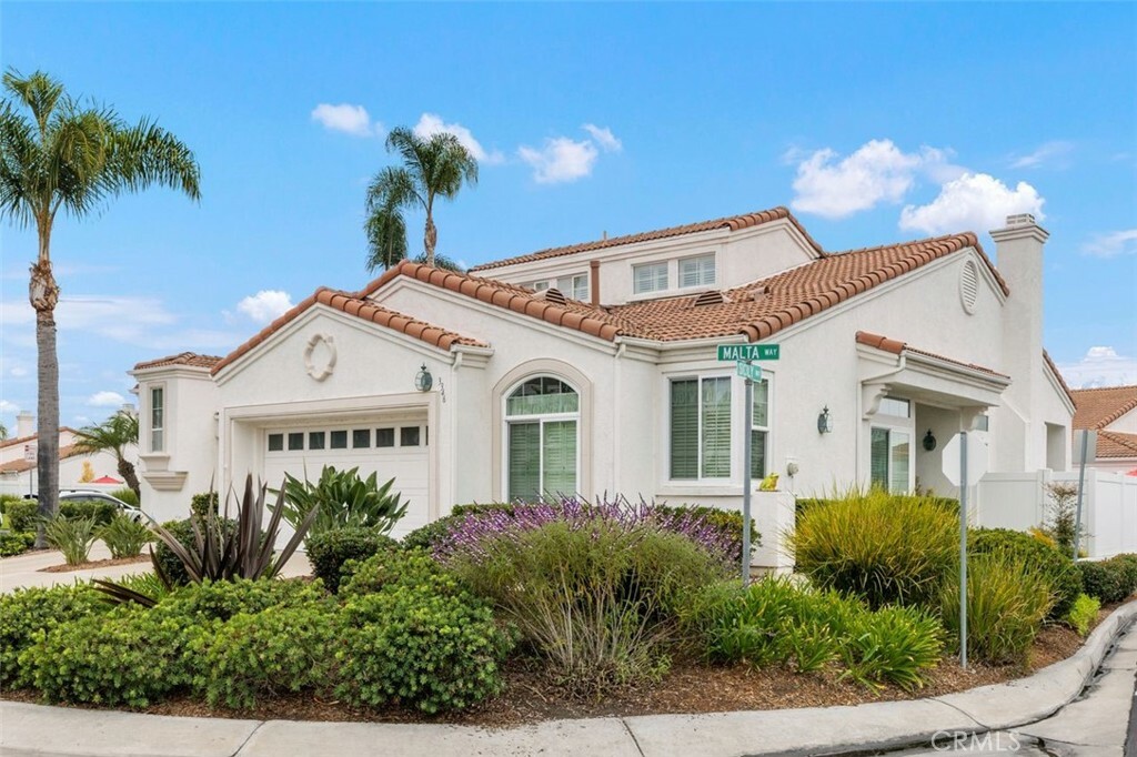 Property Photo: 3346 Malta Way CA 92056