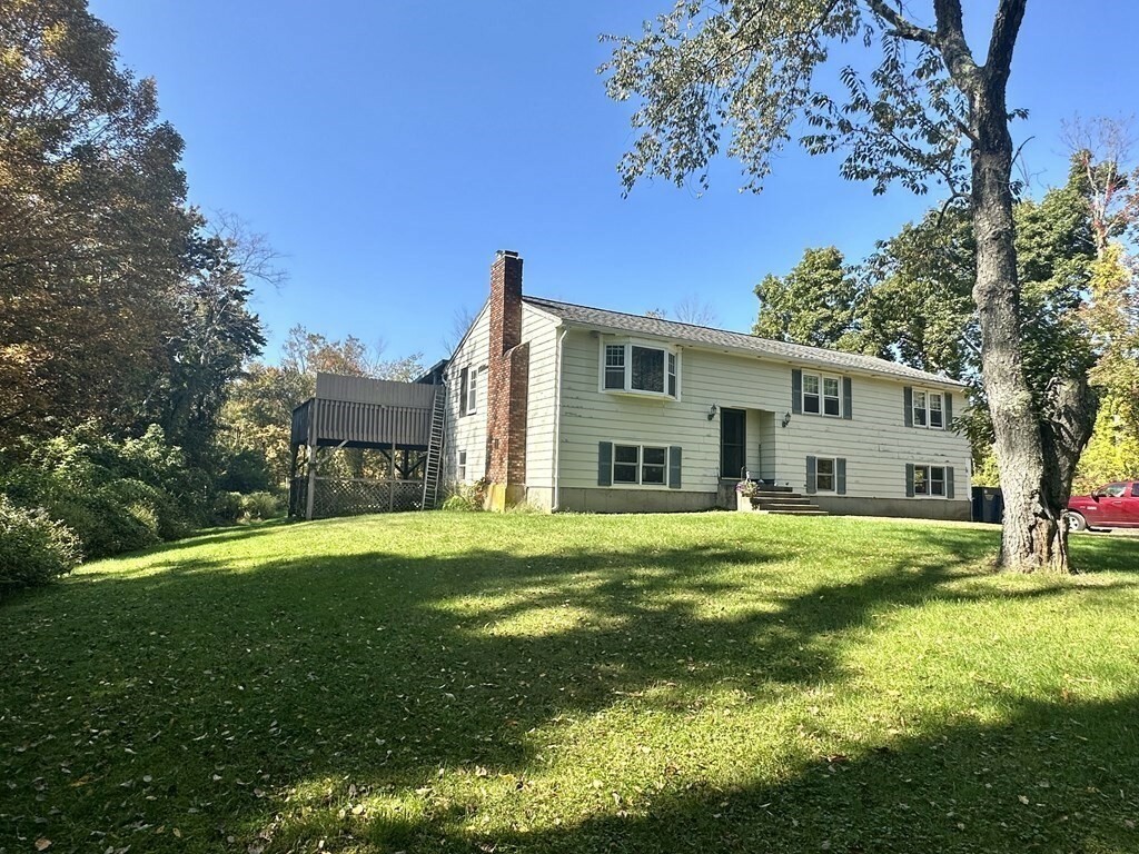 Property Photo:  1494 Dunhamtown Brimfield Rd  MA 01010 