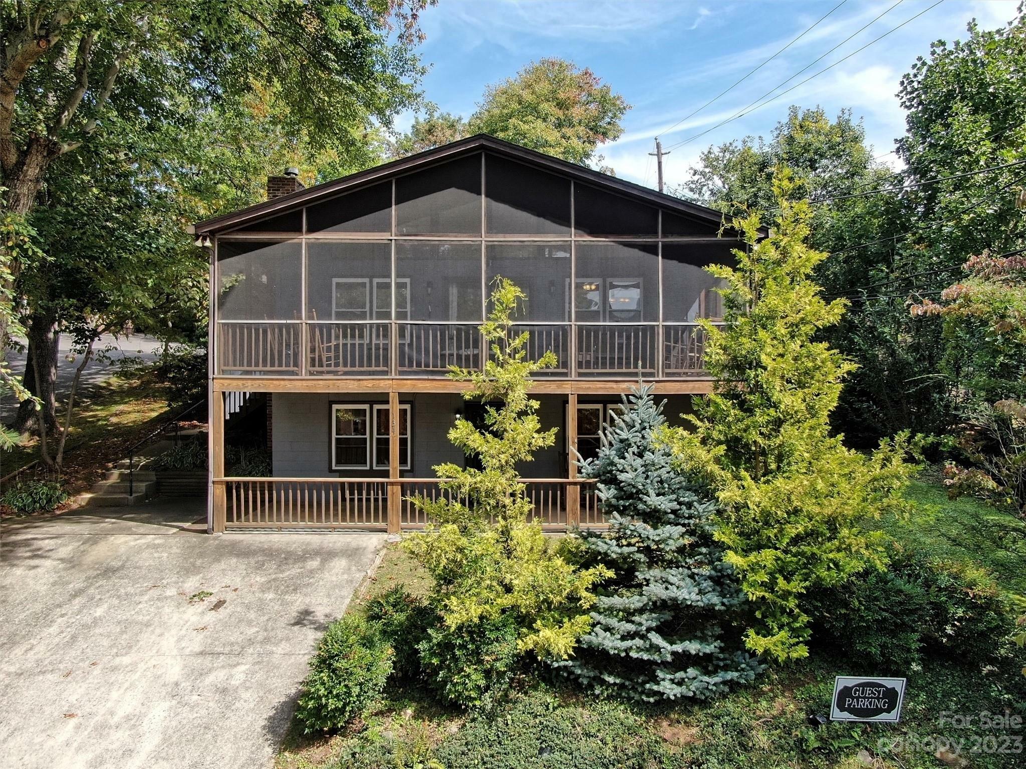 Property Photo: 134 Glenview Drive NC 28745
