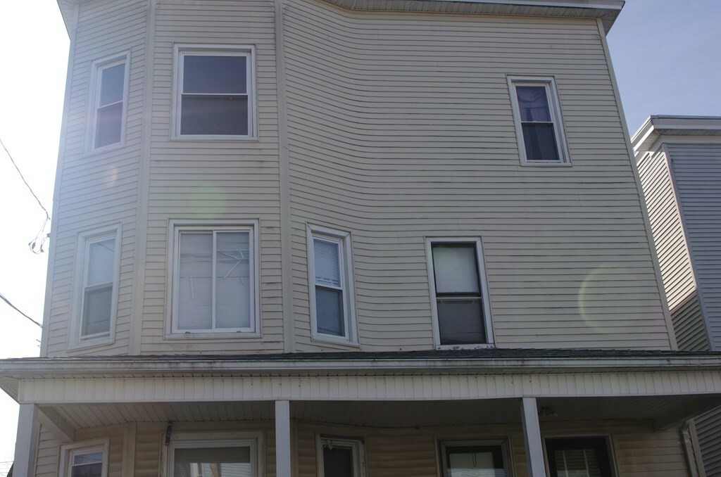 Property Photo:  46 Ames Ave 3rd Right  MA 01013 