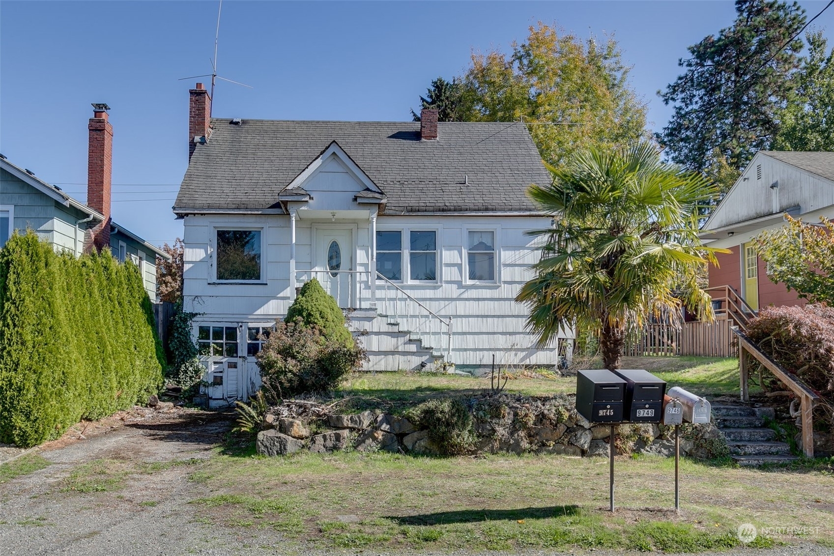 Property Photo: 9746 Phinney Avenue N WA 98103