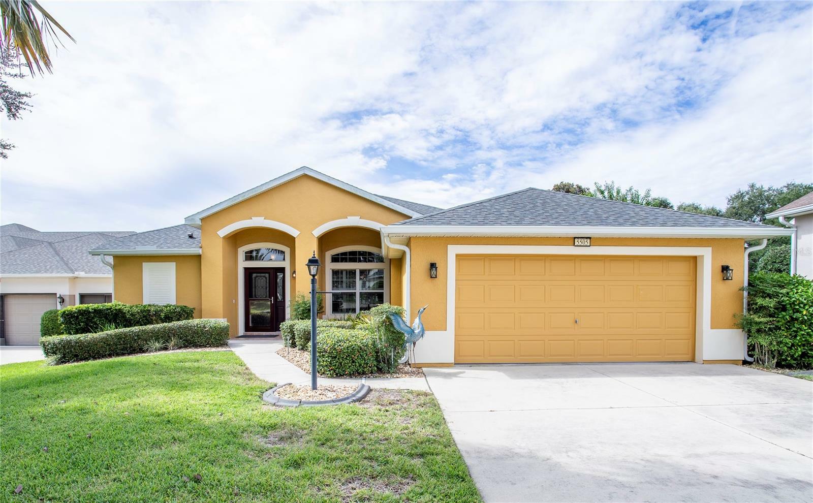 Property Photo:  5505 Bounty Circle  FL 32778 