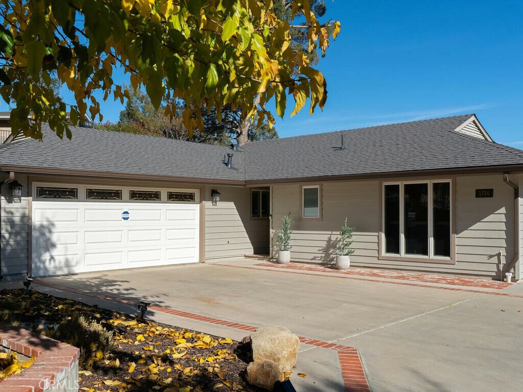 Property Photo:  1714 Highland Park Drive  CA 93446 