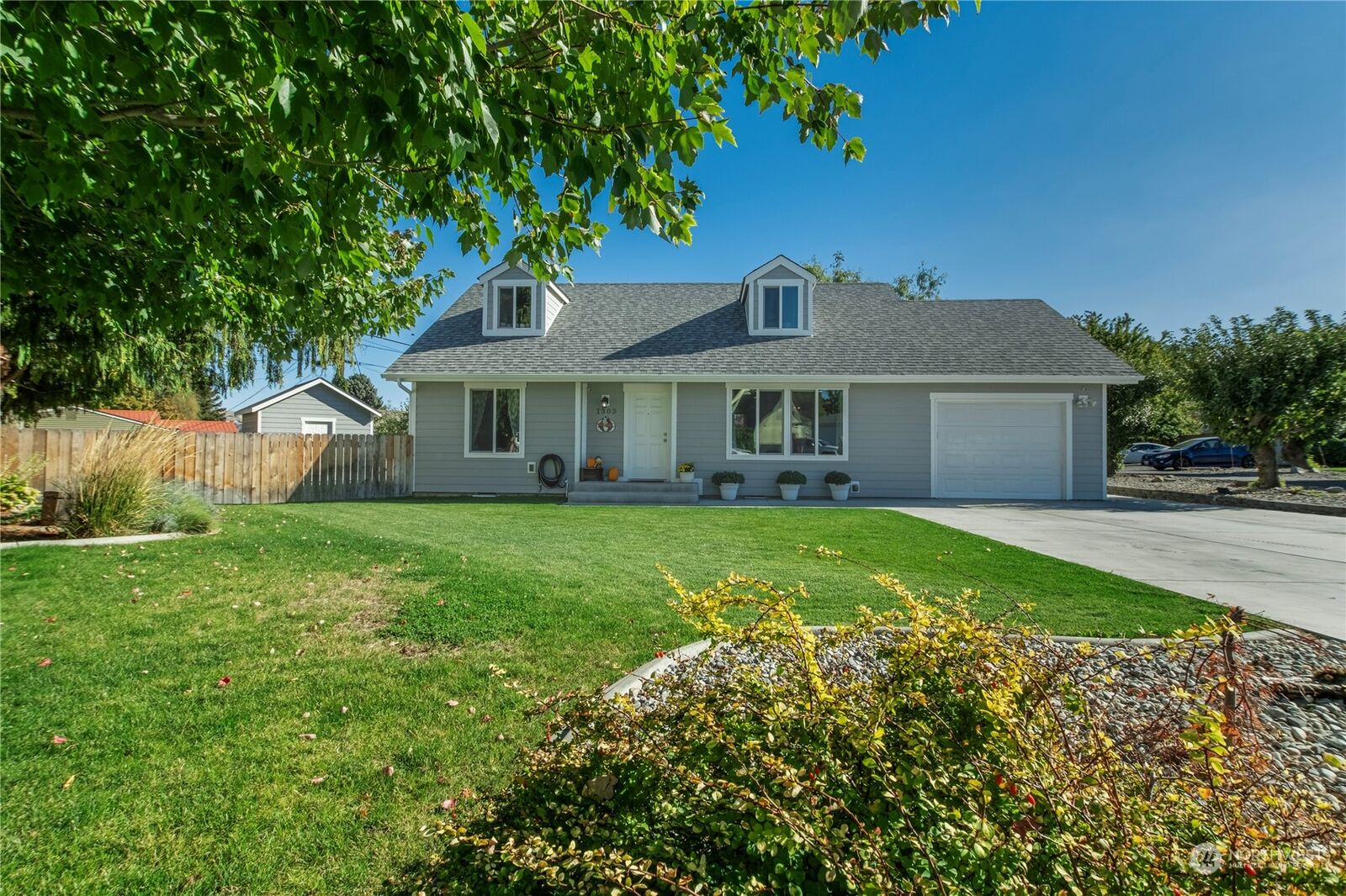 Property Photo:  1309 Welch Avenue  WA 98801 