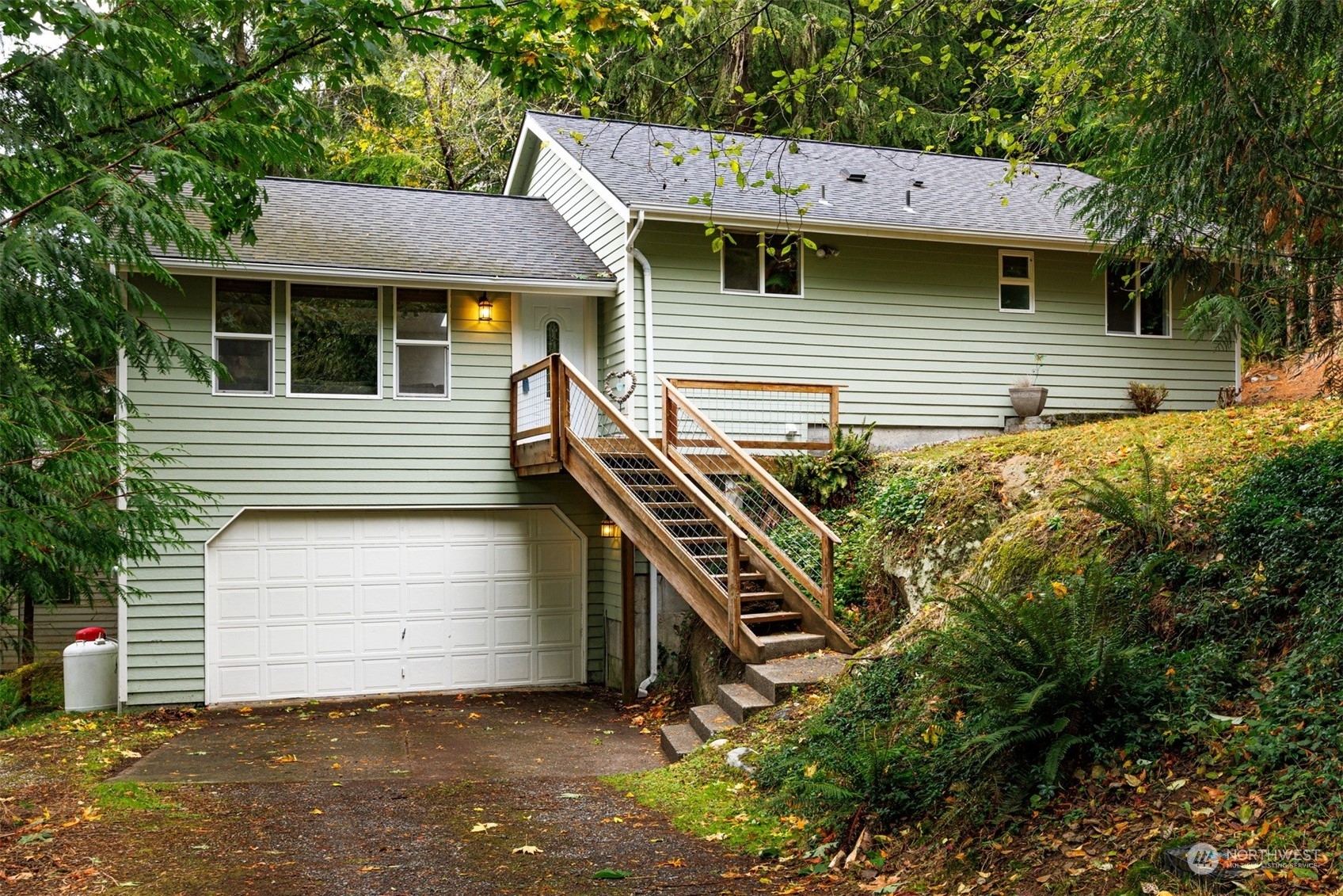 Property Photo: 13 Whistling Swan Place WA 98229