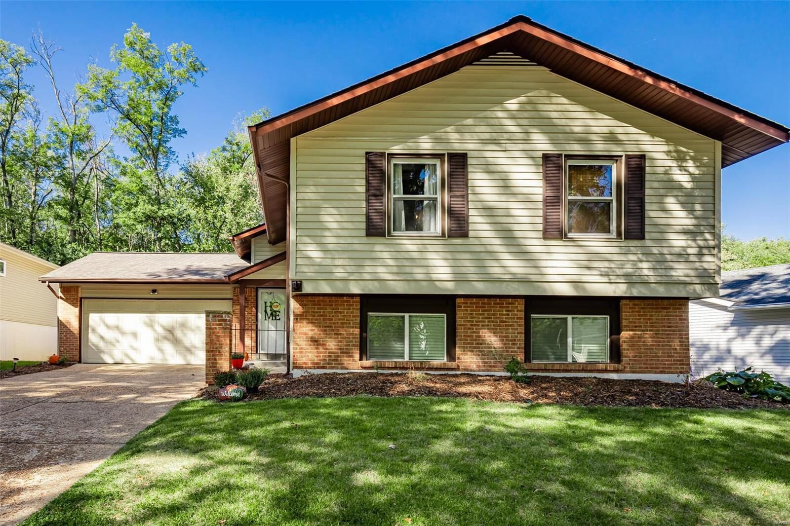 Property Photo:  1047 Treetop Trail Drive  MO 63021 