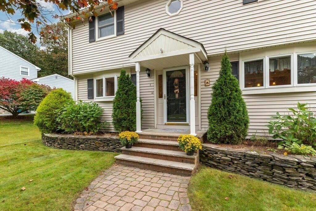 Property Photo: 4 Caroline St MA 01803