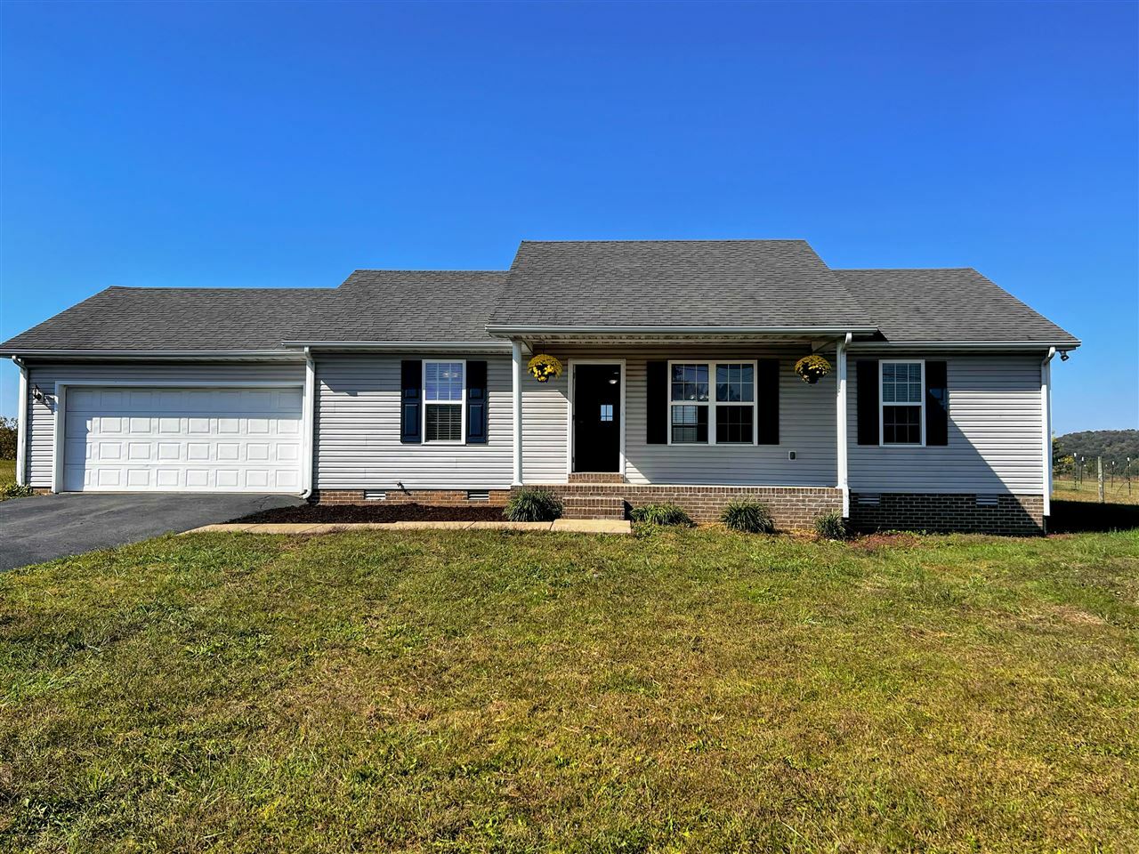 Property Photo:  131 Tyler Street  KY 42171 