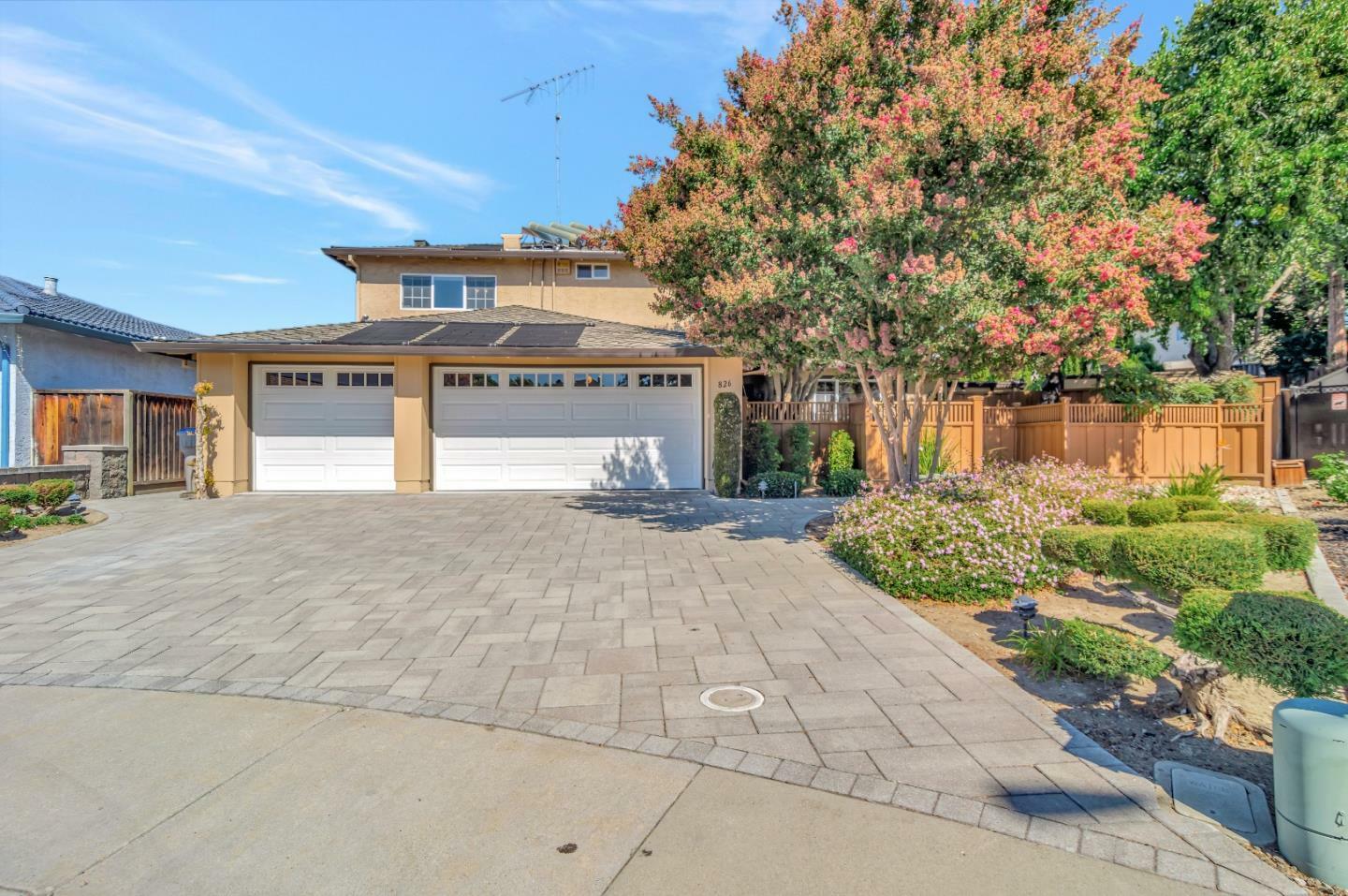 Property Photo: 826 Cape Trinity Place CA 95133