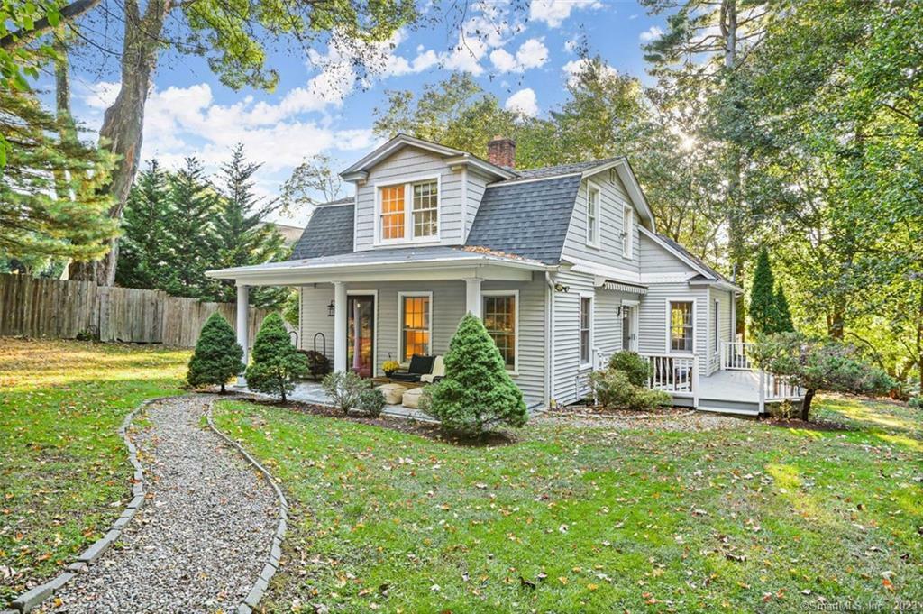 Property Photo:  4 Prospect Road  CT 06880 