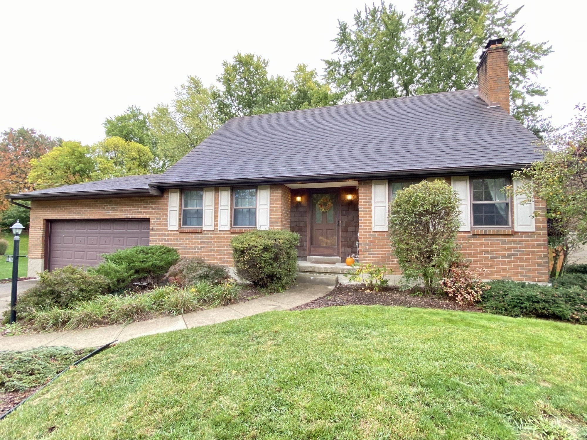 Property Photo: 3317 Wheatcroft Drive OH 45239